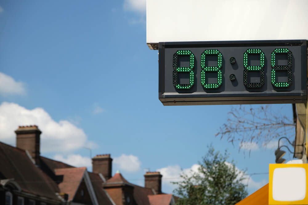 high summer temperatures during UK heatwave high summer temperatures during UK heatwave